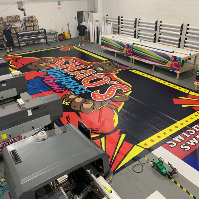 Banners work printed and installed by Binick Imaging, Miami