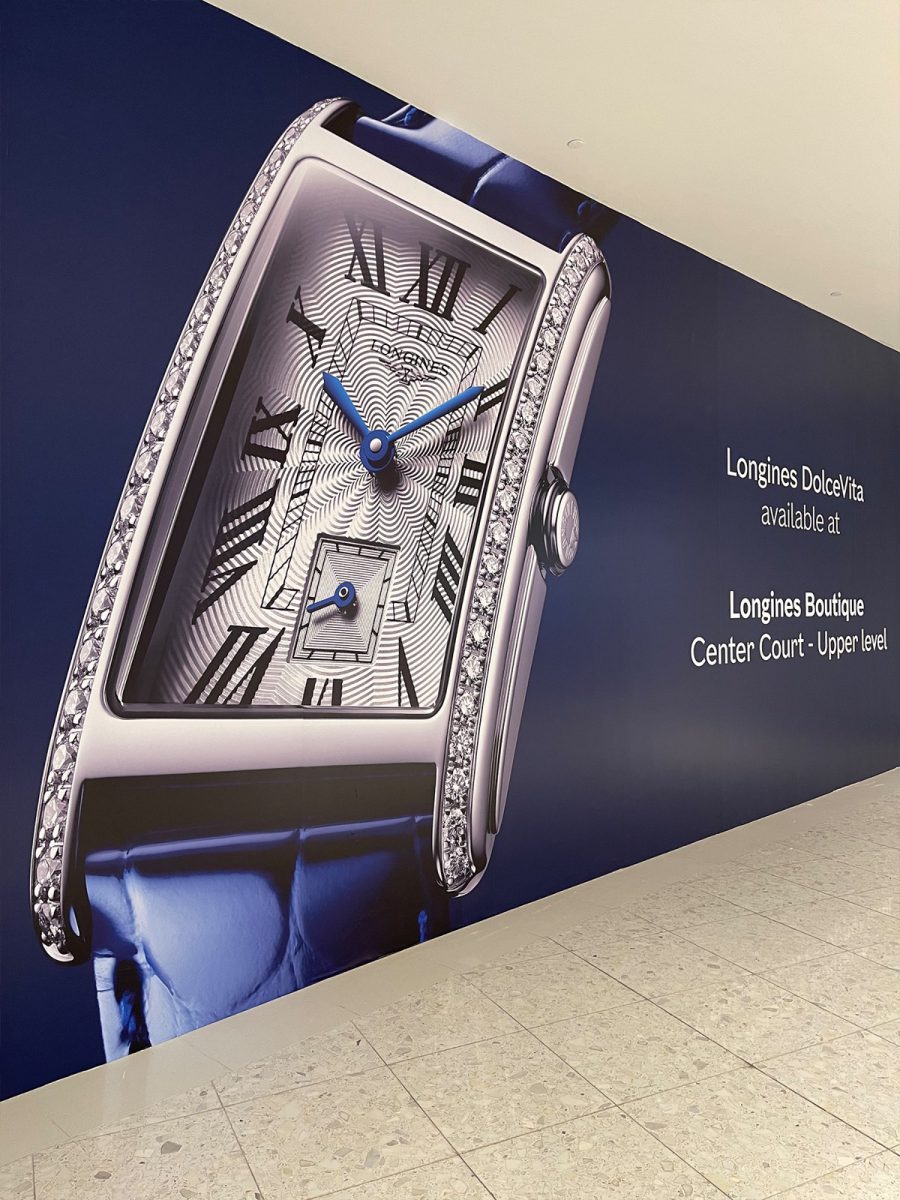 Longines · Mall barricade